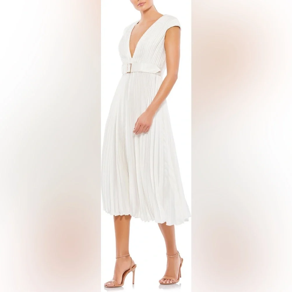 Max Duggal IEENA Pleated Cap Sleeve Satin Midi Gown White Size 10 NWT - Picture 1 of 12